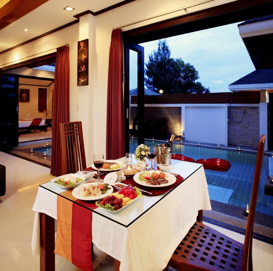 The Iris Pool Villa Rawai 客房 照片