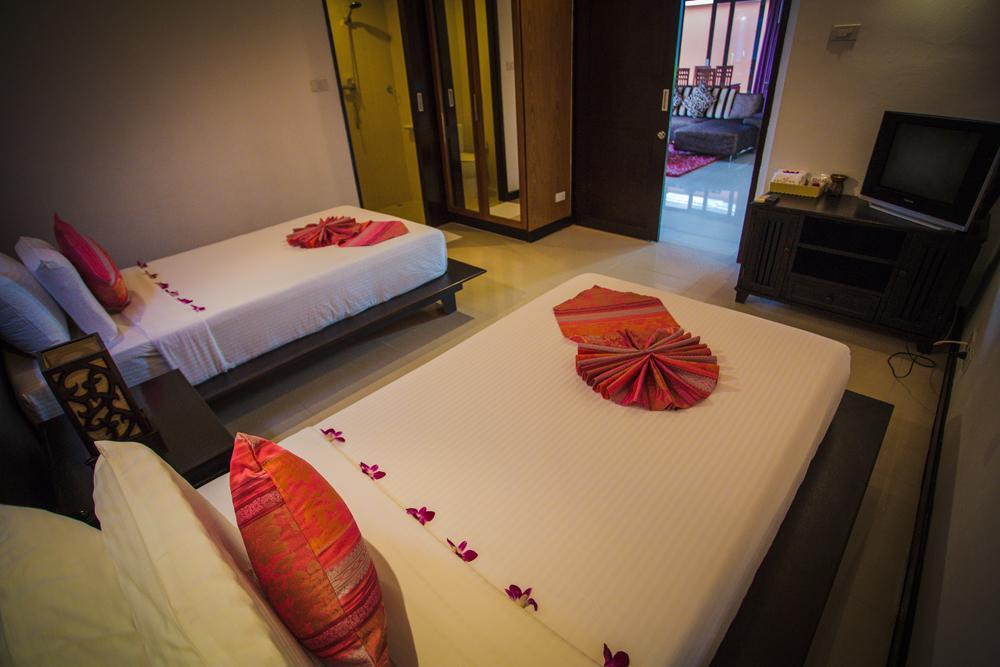 The Iris Pool Villa Rawai 客房 照片